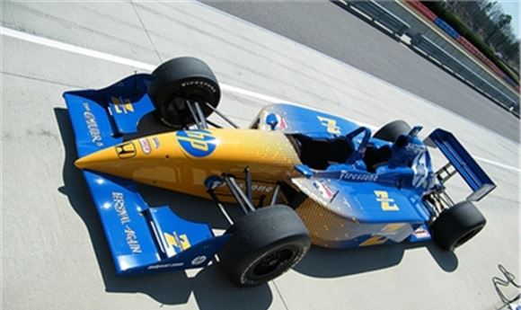 HP Technology Fuels IndyCars to Checkered Flag